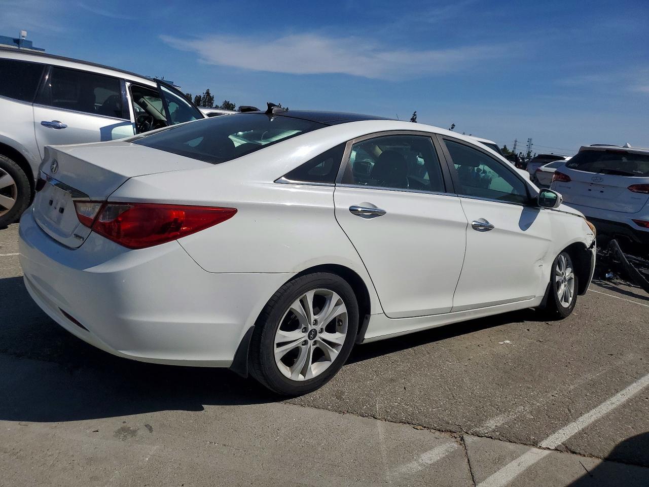 2012 HYUNDAI SONATA