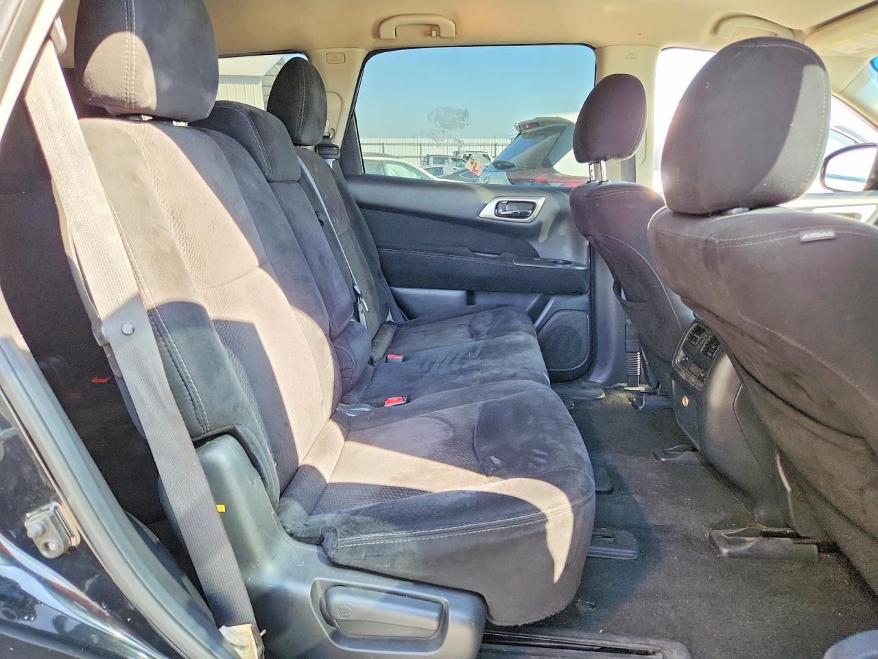 2015 NISSAN PATHFINDER