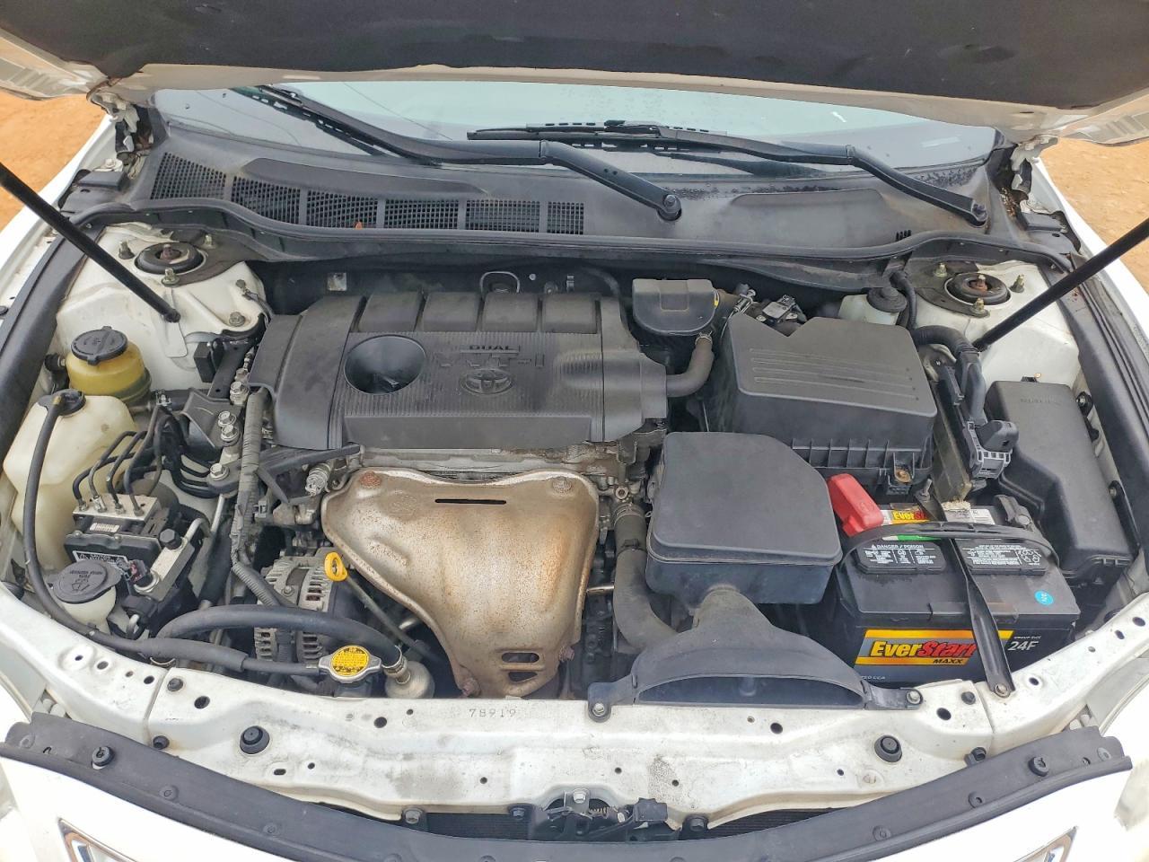 2011 TOYOTA CAMRY