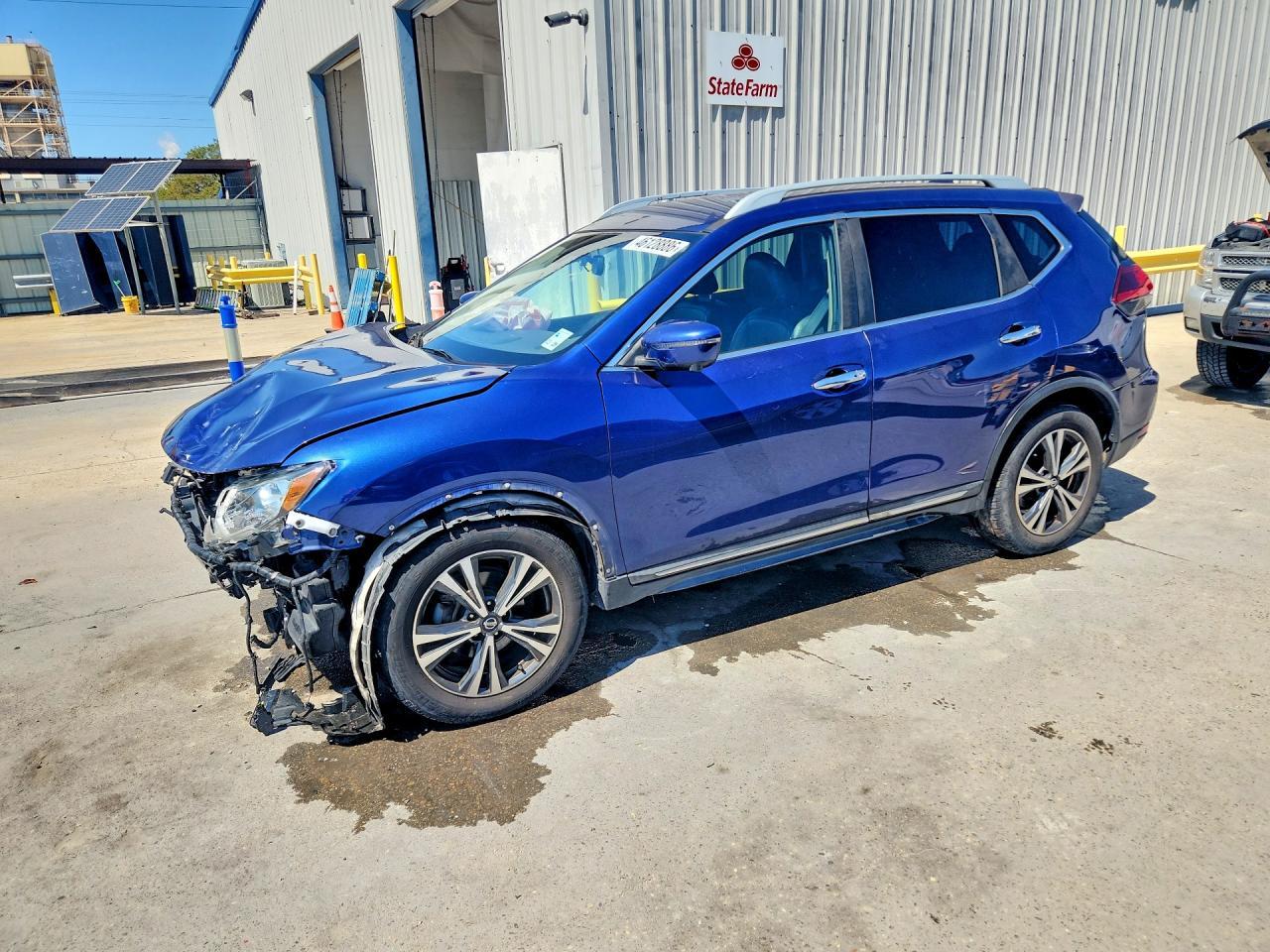 2018 NISSAN ROGUE