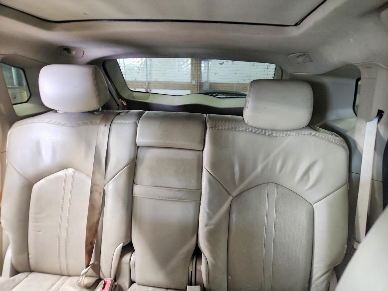2011 CADILLAC SRX