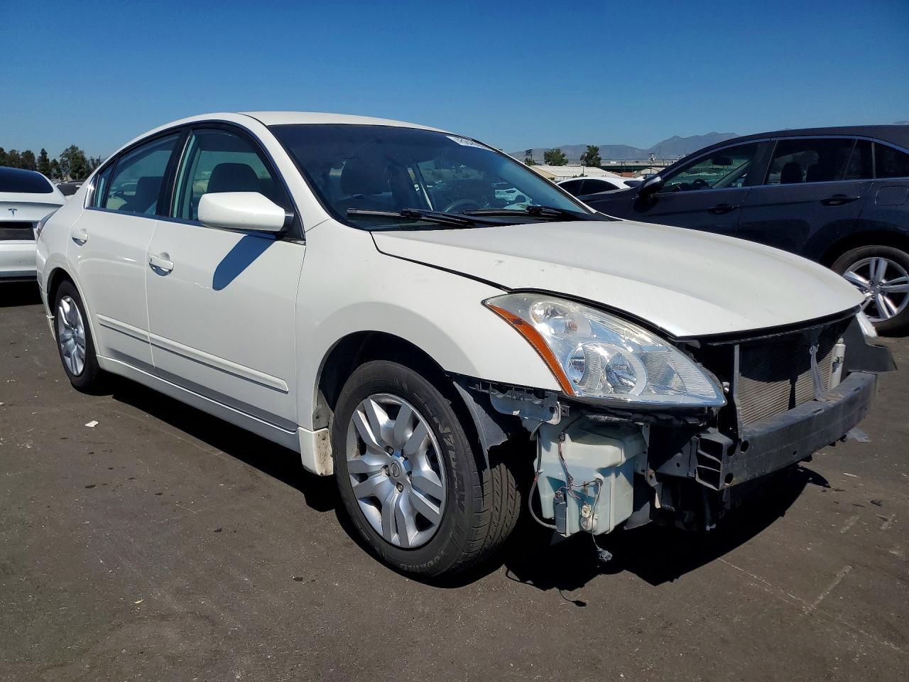 2012 NISSAN ALTIMA