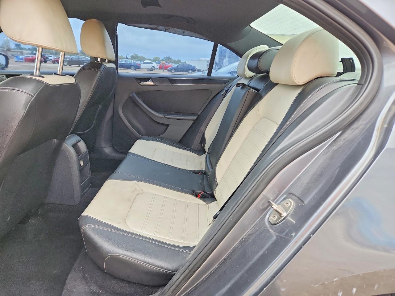 2015 VOLKSWAGEN JETTA