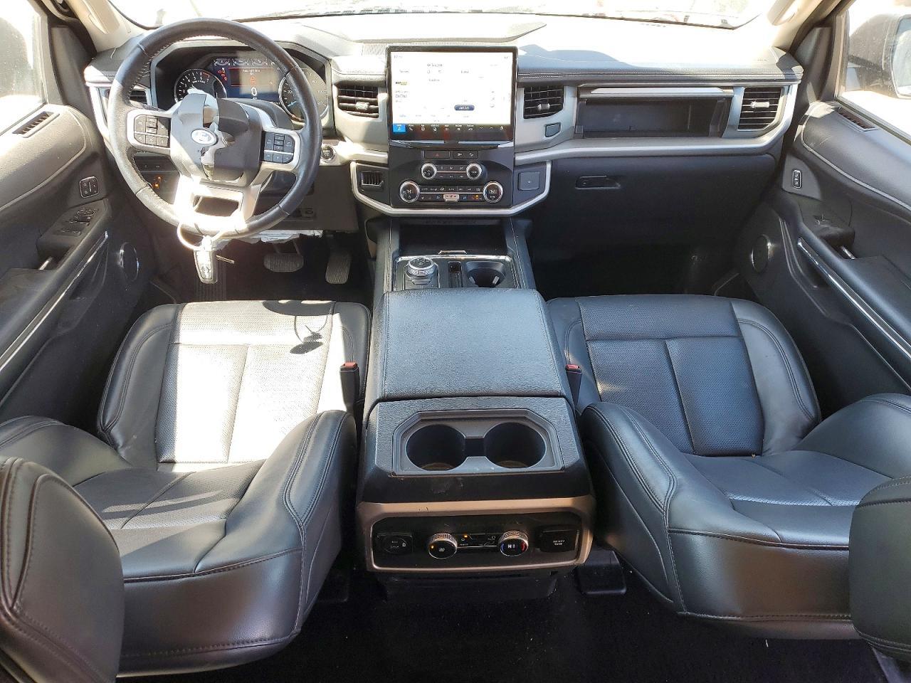 2023 FORD Expedition
