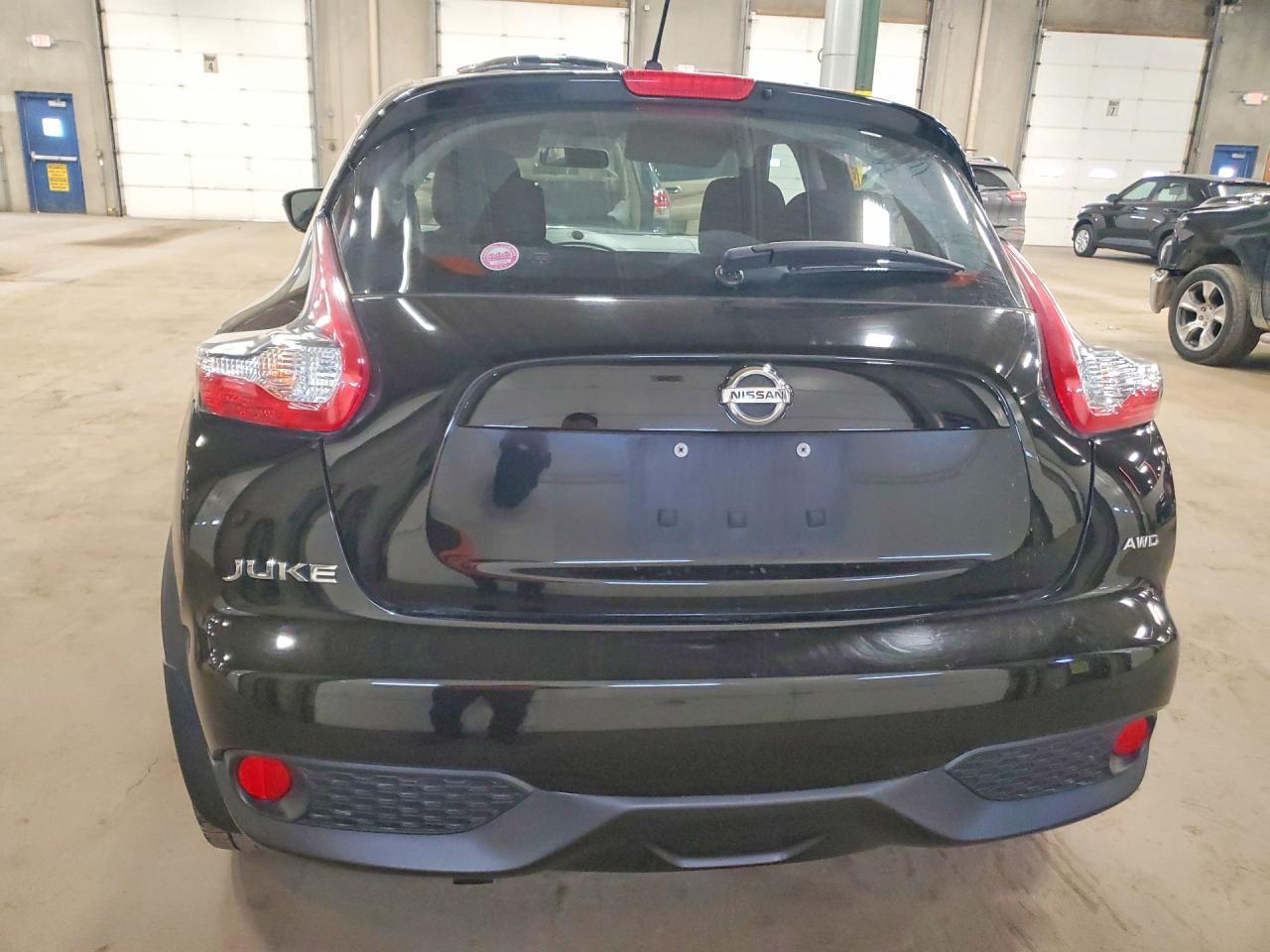 2016 NISSAN Juke