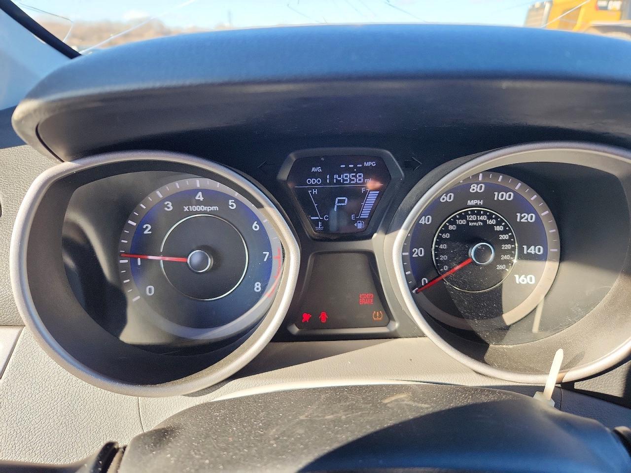 2012 HYUNDAI ELANTRA