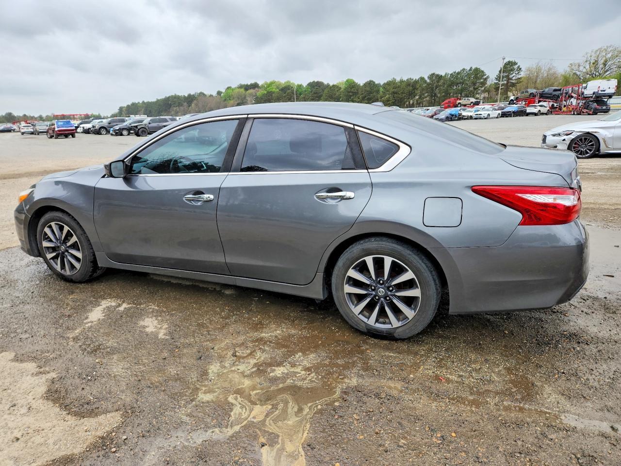 2017 NISSAN ALTIMA