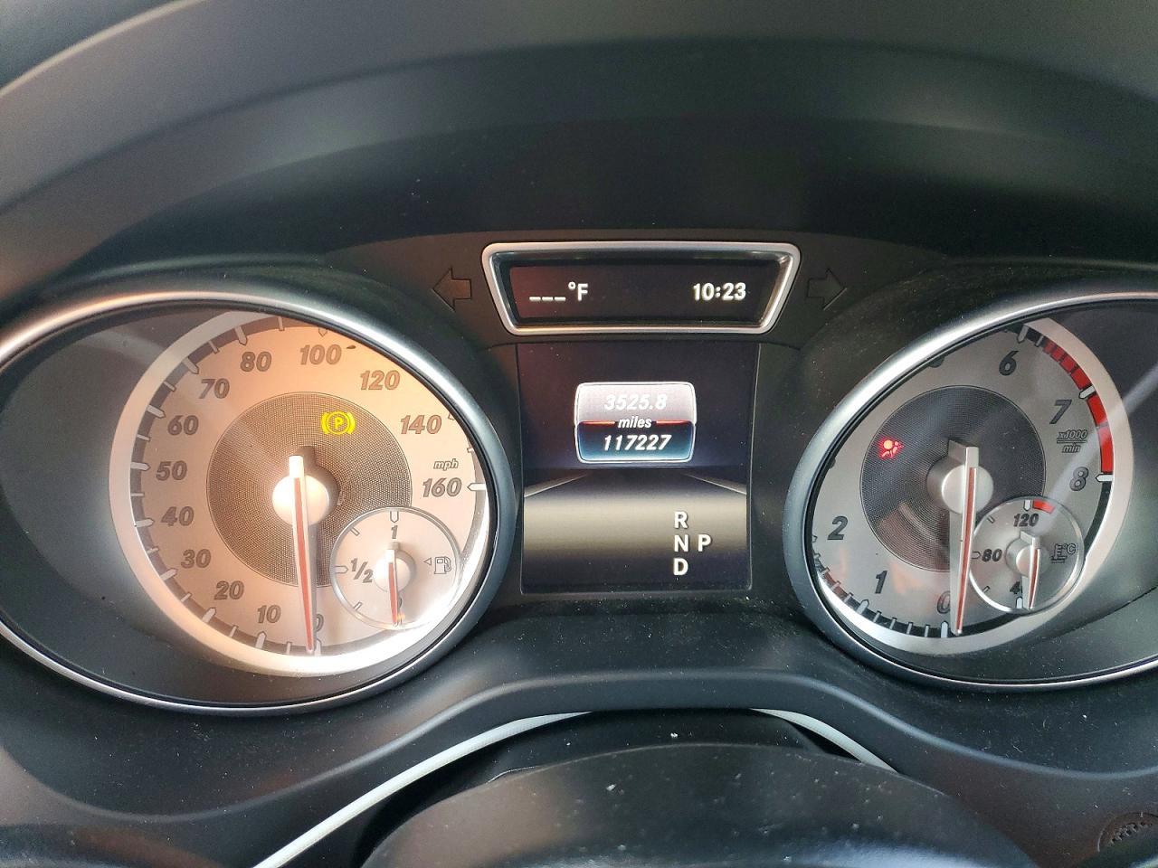 2016 MERCEDES-BENZ GLA-Class