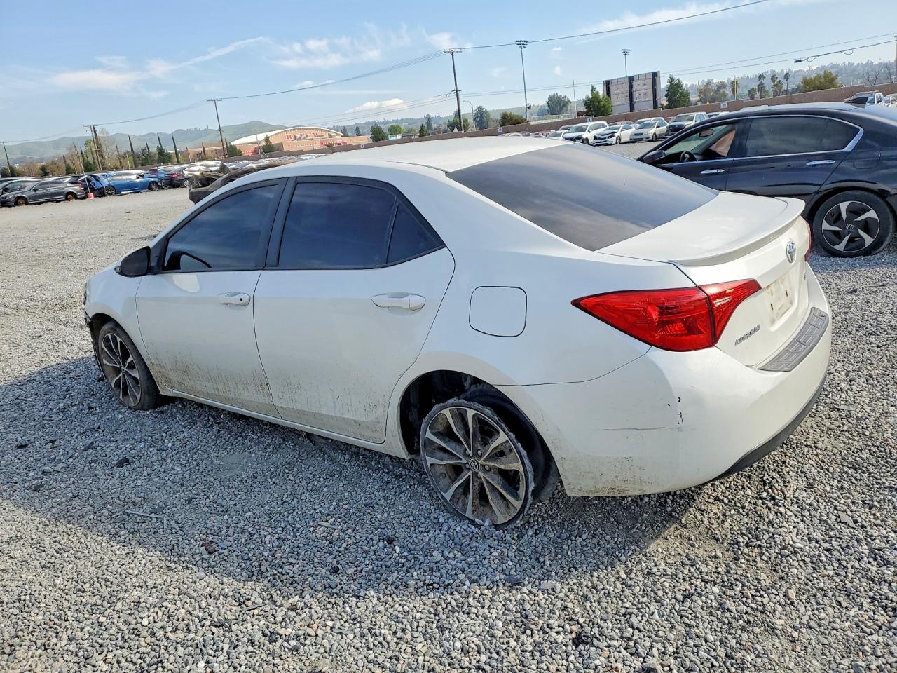 2018 TOYOTA COROLLA