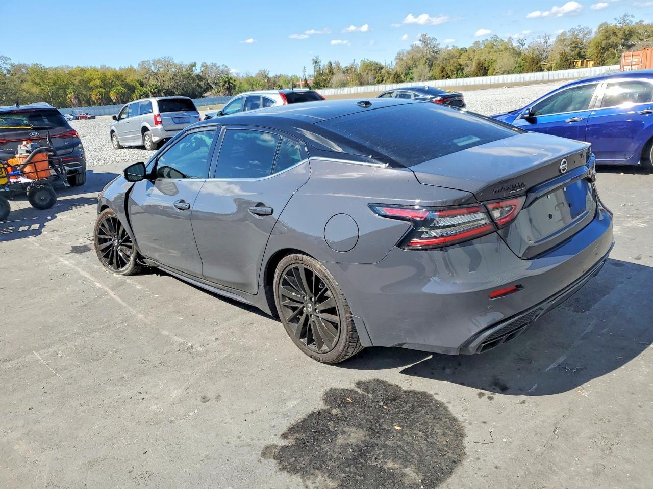 2021 NISSAN Maxima