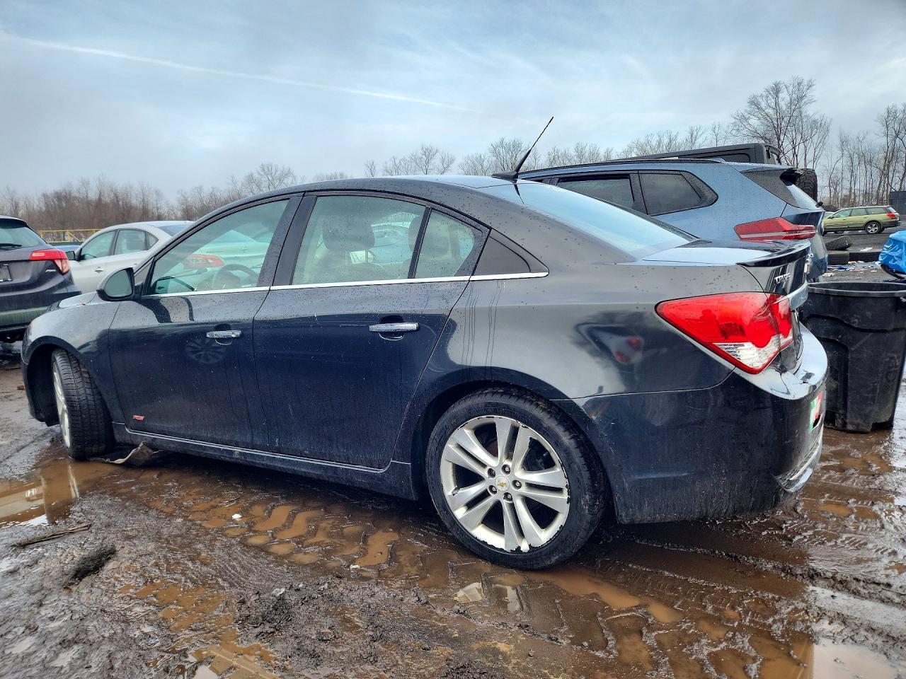2011 CHEVROLET CRUZE