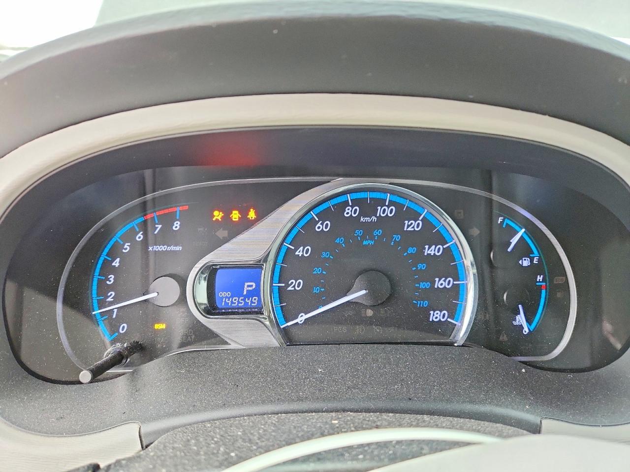 2014 TOYOTA SIENNA