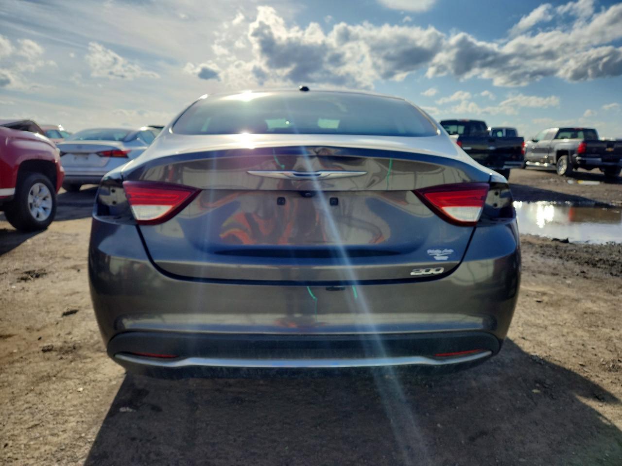 2015 CHRYSLER 200