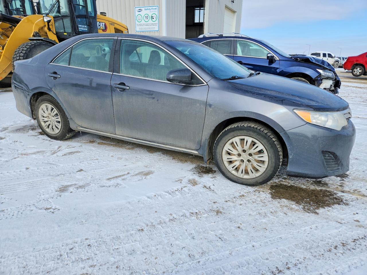 2013 TOYOTA CAMRY