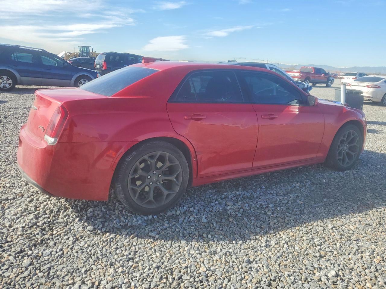 2016 CHRYSLER 300
