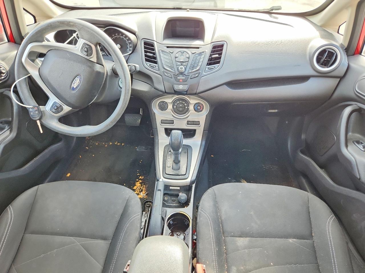 2017 FORD Fiesta