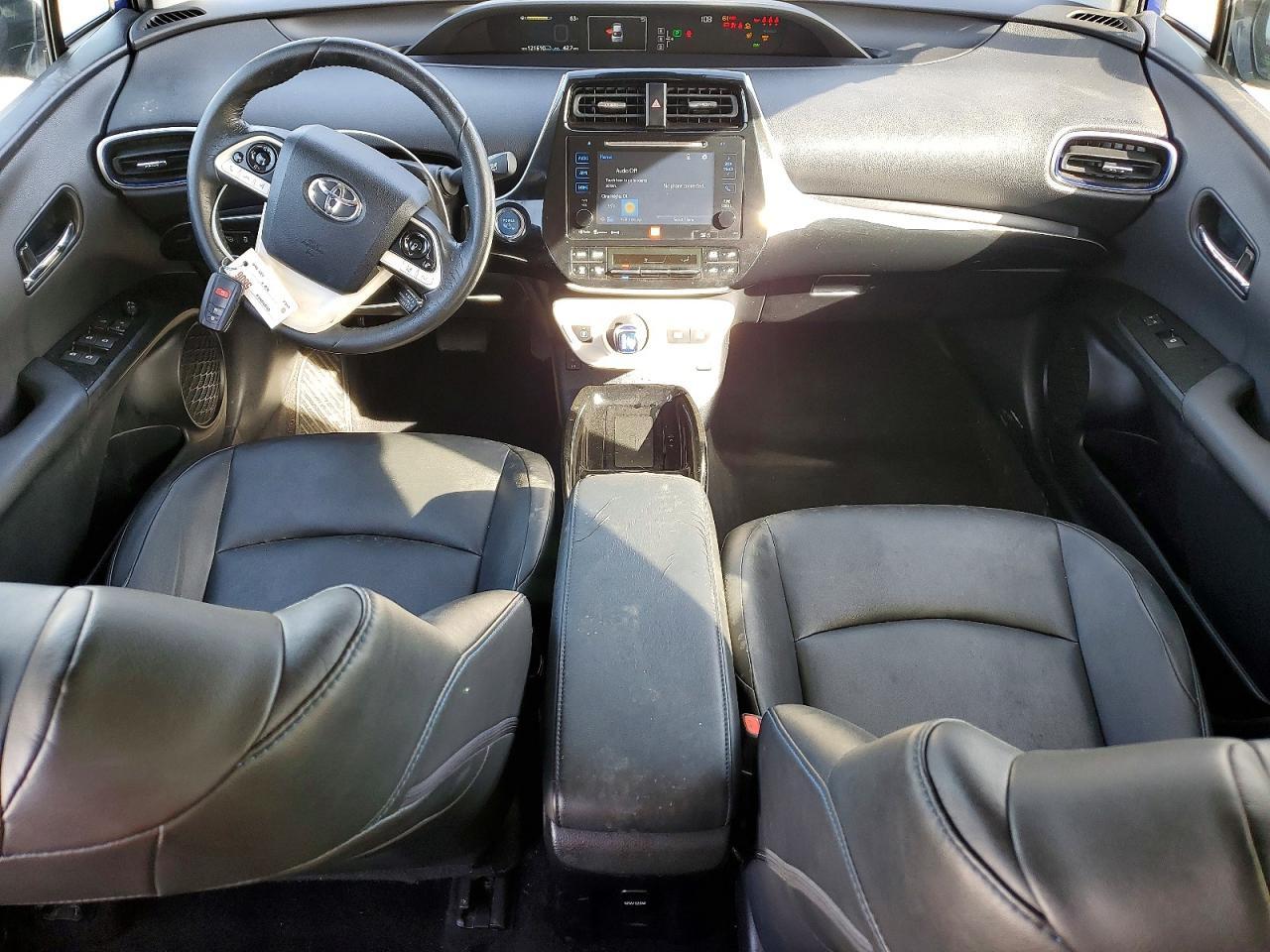 2017 TOYOTA PRIUS