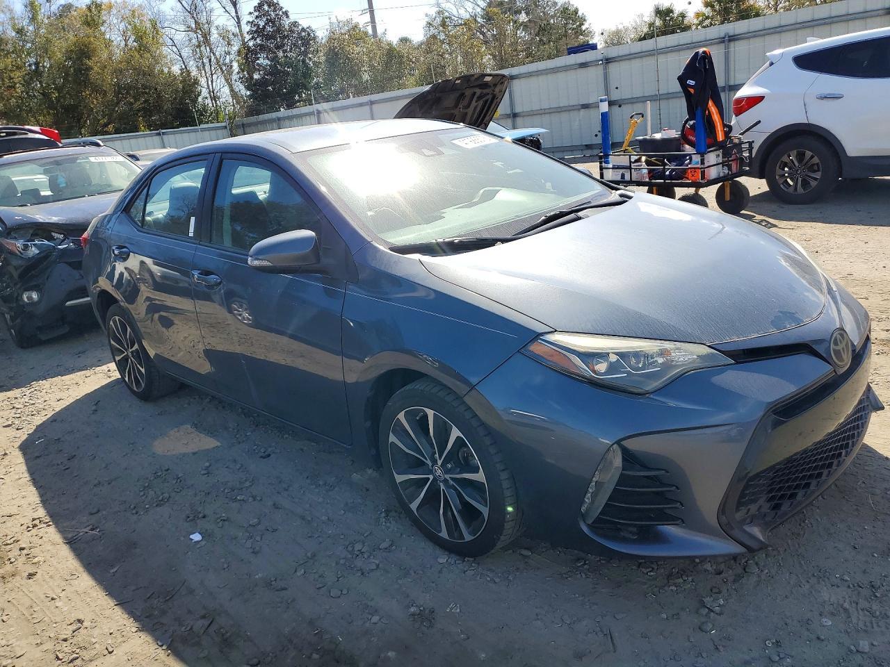 2017 TOYOTA COROLLA