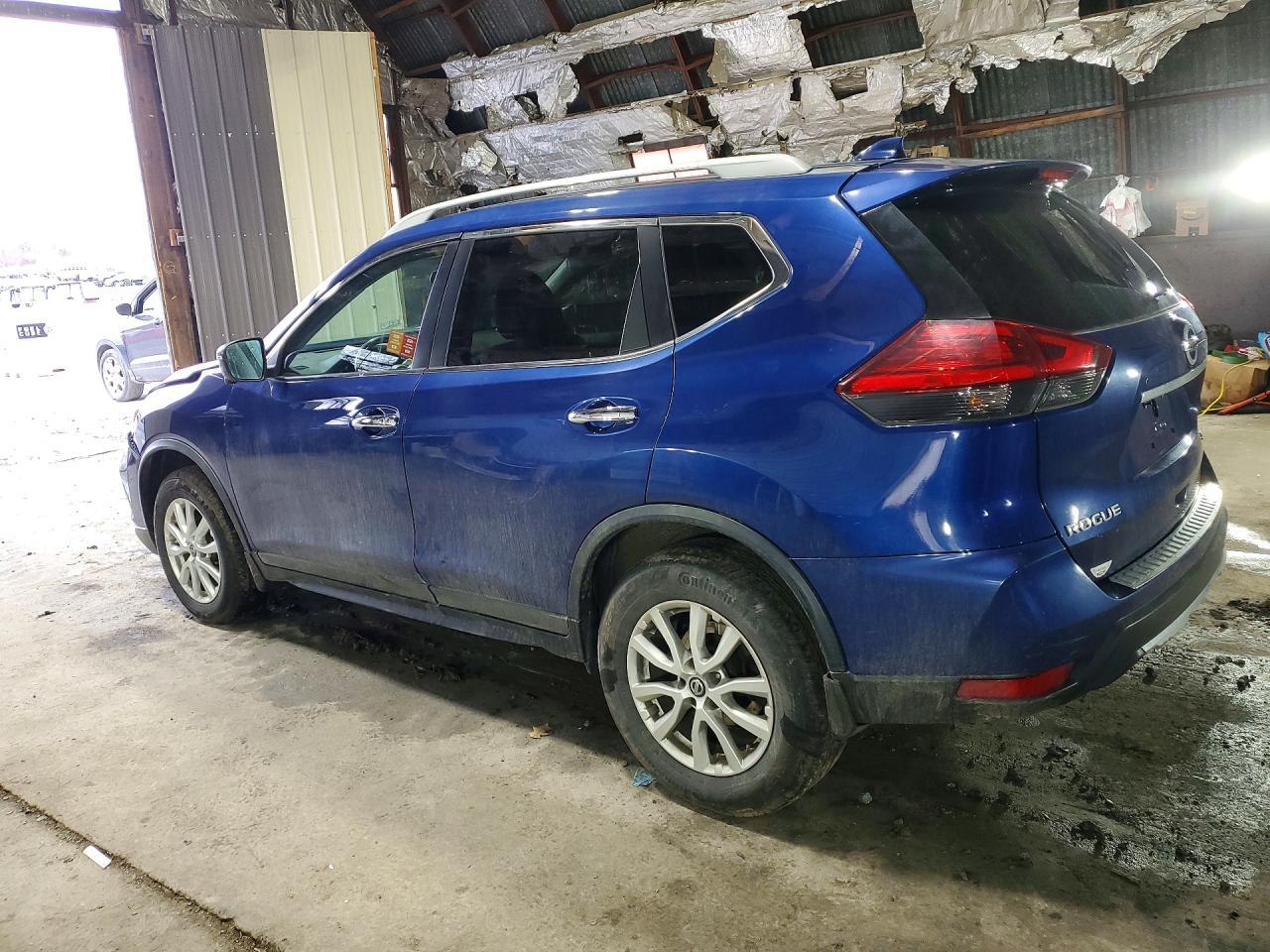 2017 NISSAN ROGUE
