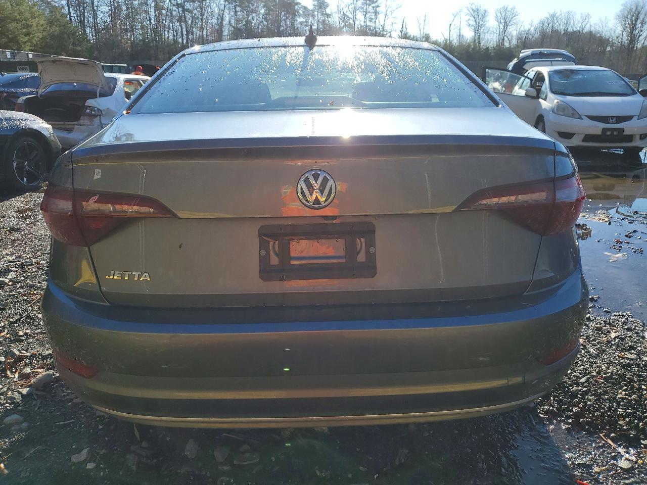2021 VOLKSWAGEN JETTA