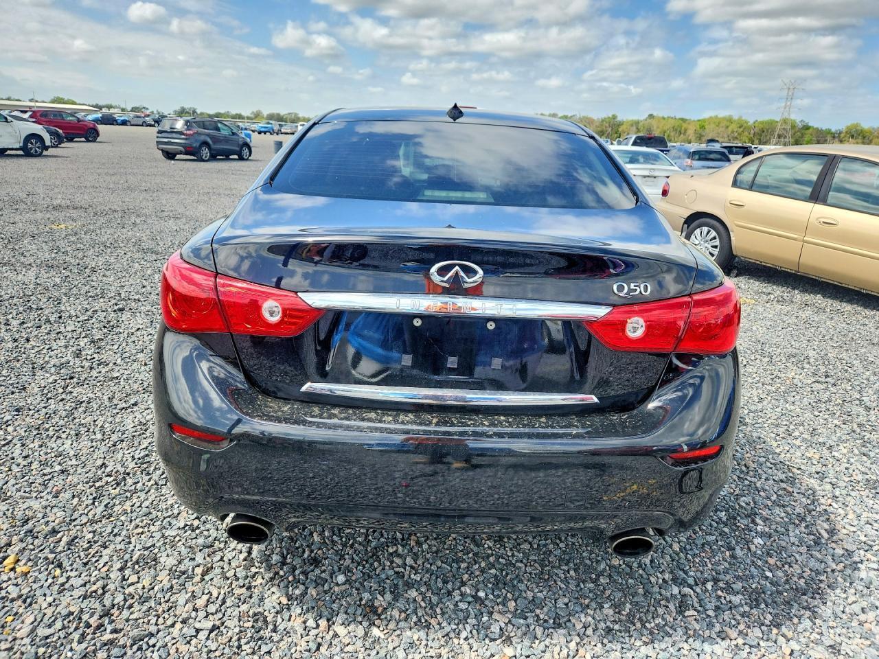 2017 INFINITI Q50