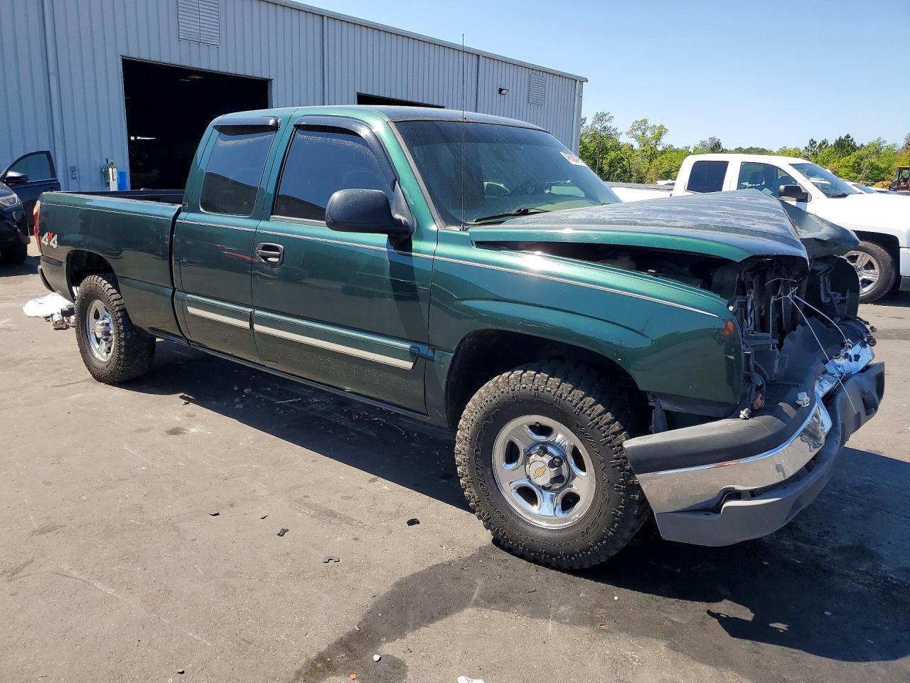 2004 CHEVROLET Silverado