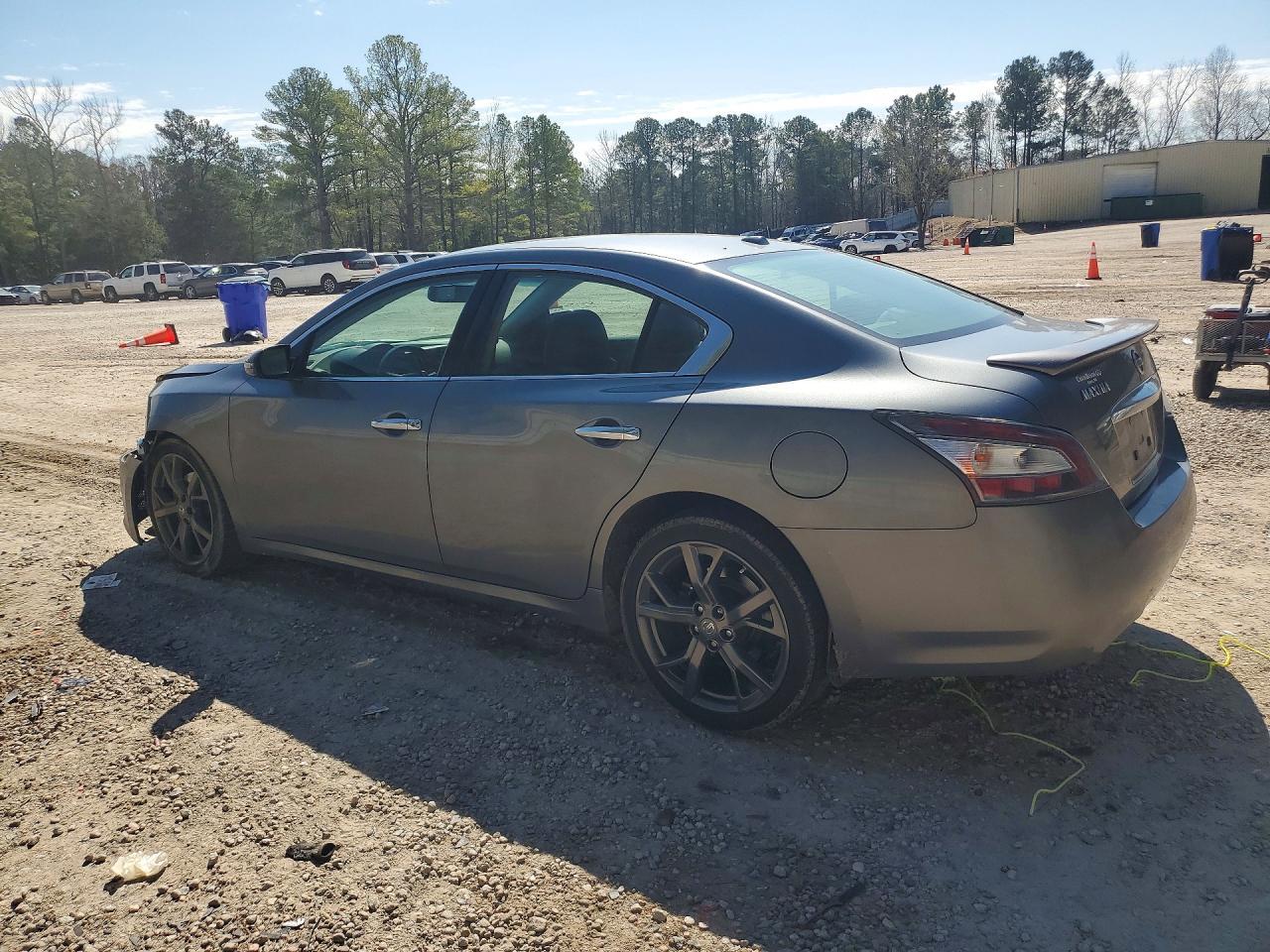 2014 NISSAN Maxima
