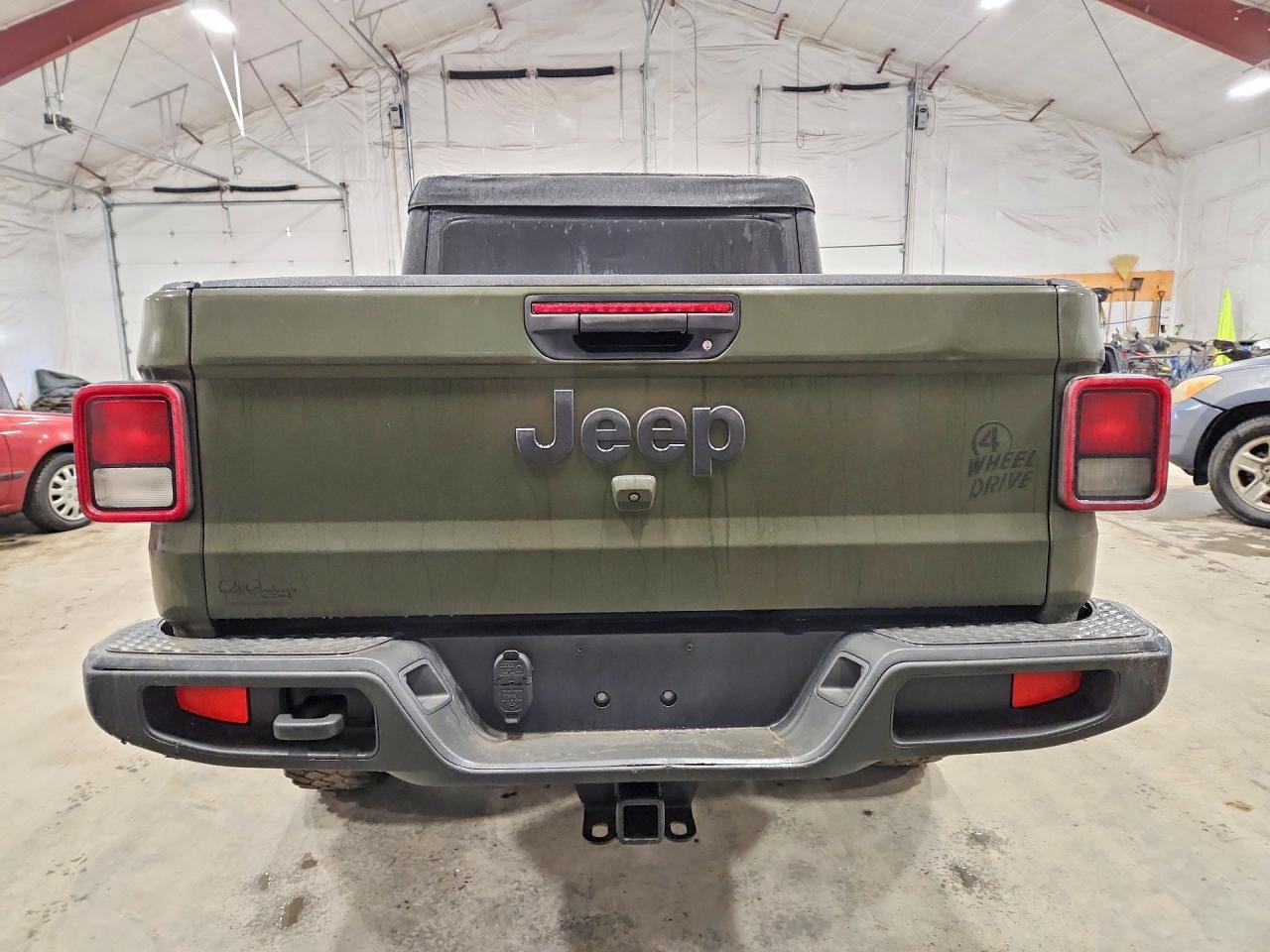 2021 JEEP Gladiator