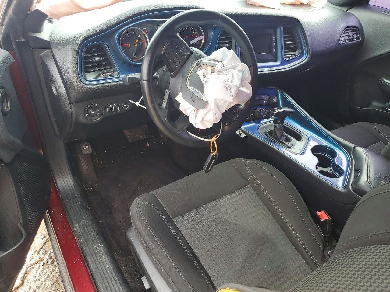 2017 DODGE Challenger