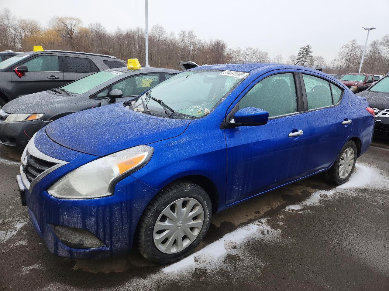 2017 NISSAN VERSA