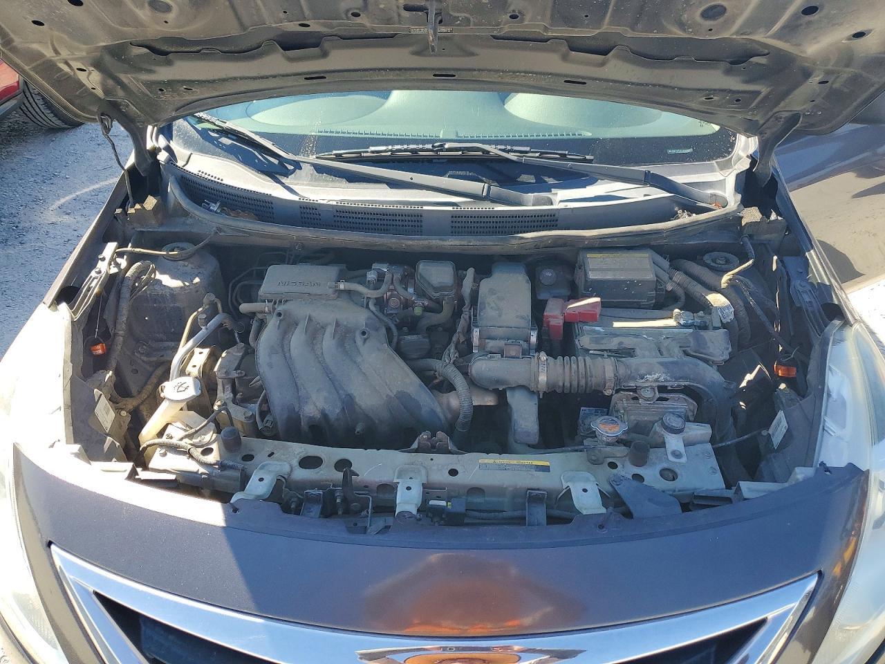 2015 NISSAN VERSA