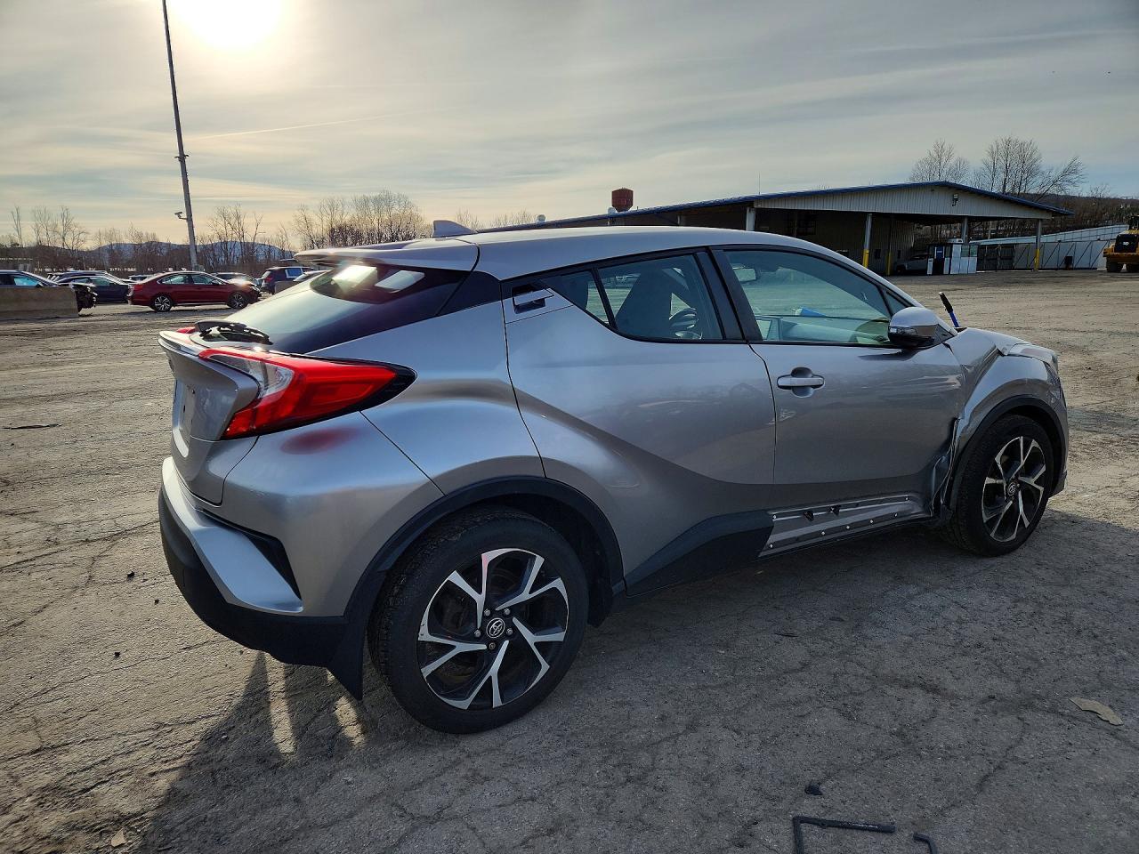 2018 TOYOTA C-HR