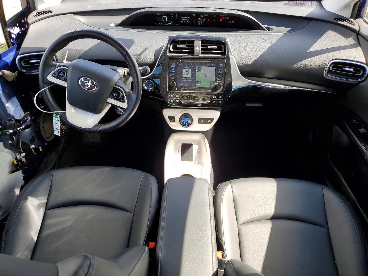2016 TOYOTA PRIUS