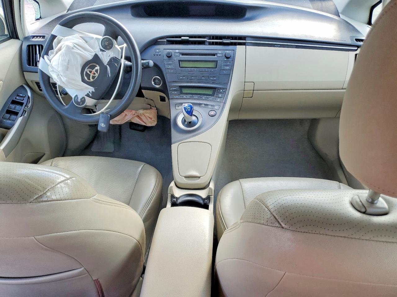 2010 TOYOTA PRIUS