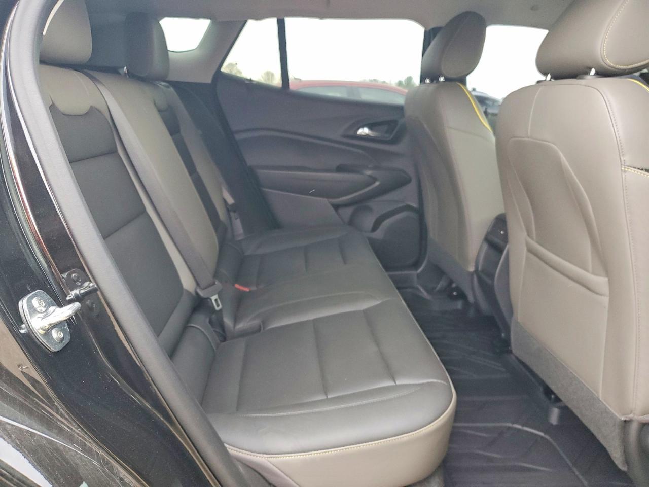 2025 CHEVROLET TRAX