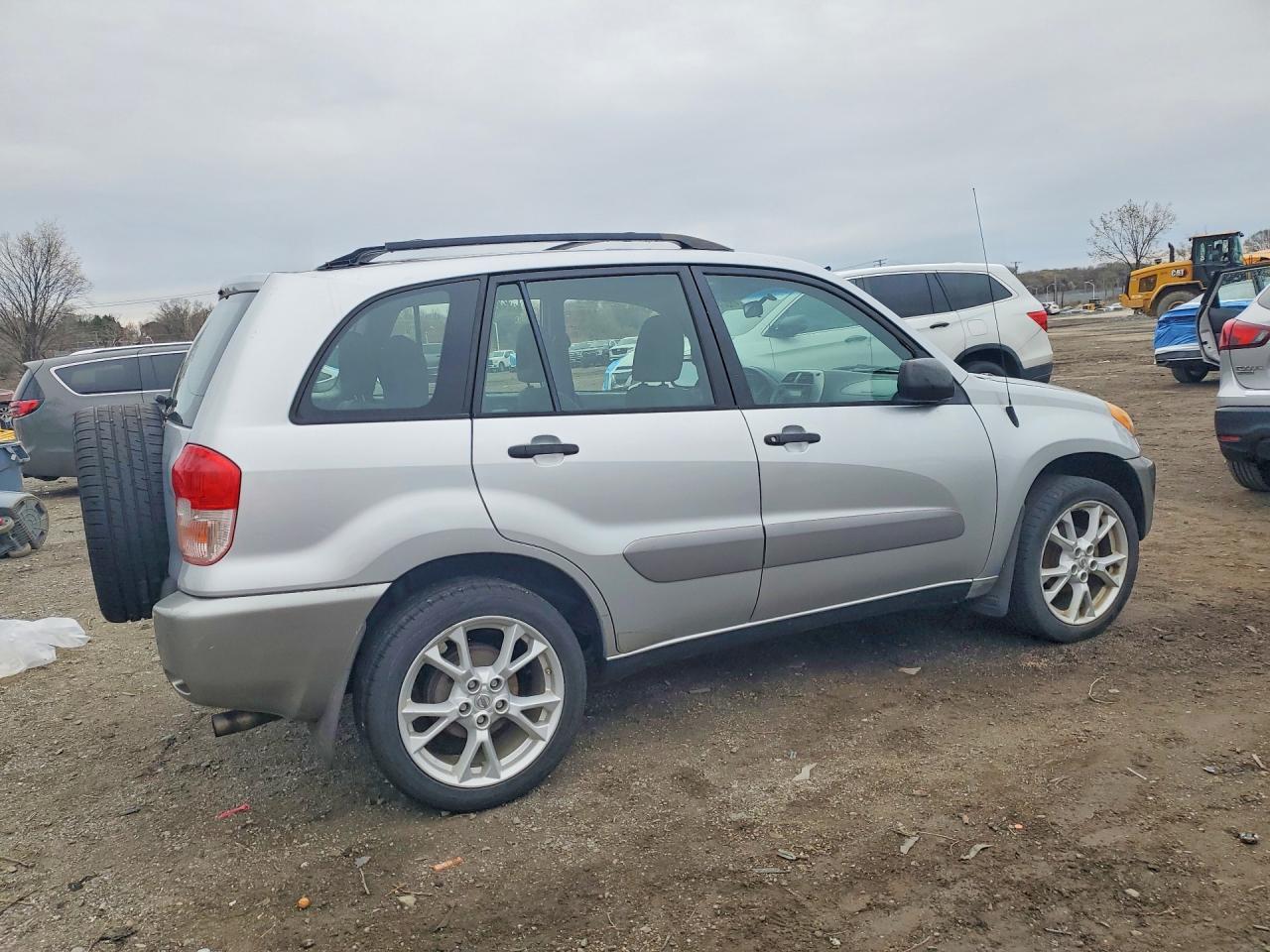2002 TOYOTA RAV4