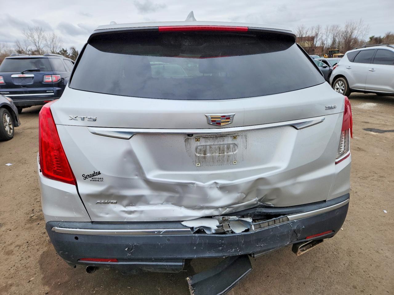 2017 CADILLAC XT5