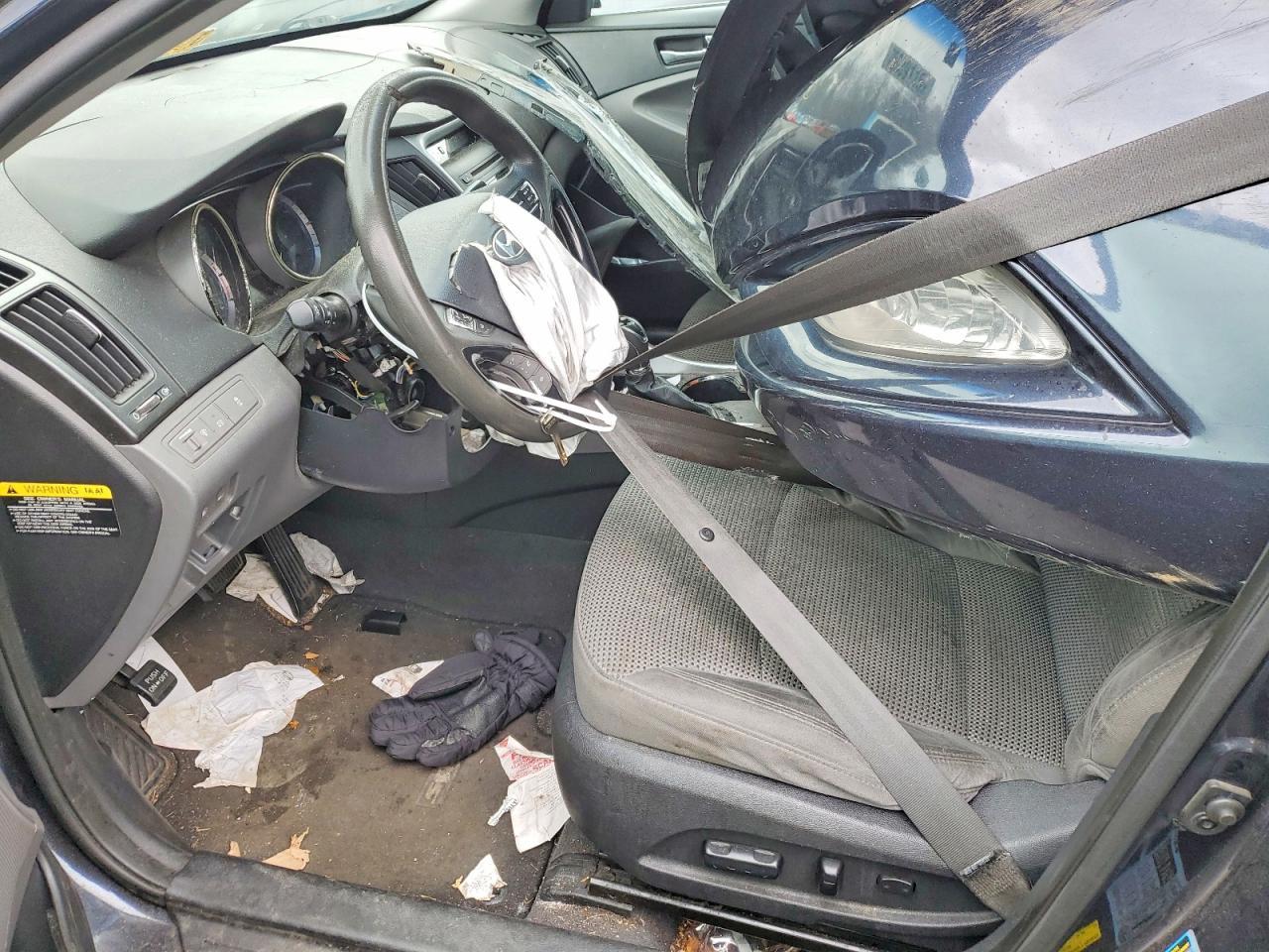 2013 HYUNDAI SONATA