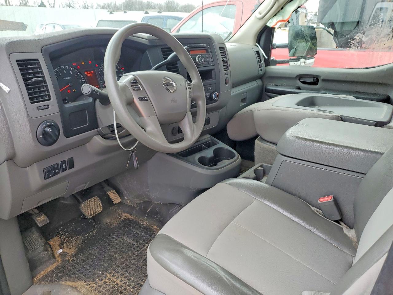 2016 NISSAN NV3500