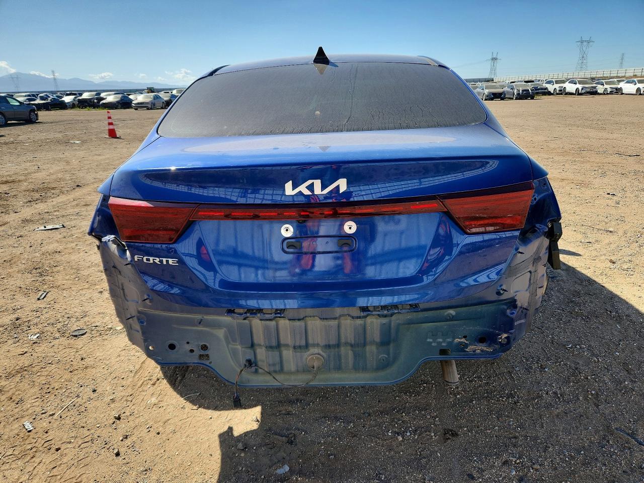2023 KIA FORTE