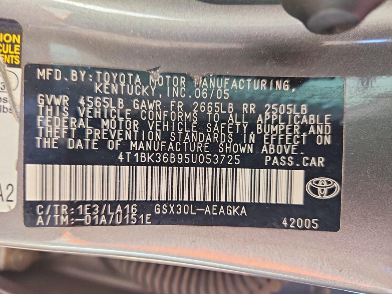 2005 TOYOTA Avalon