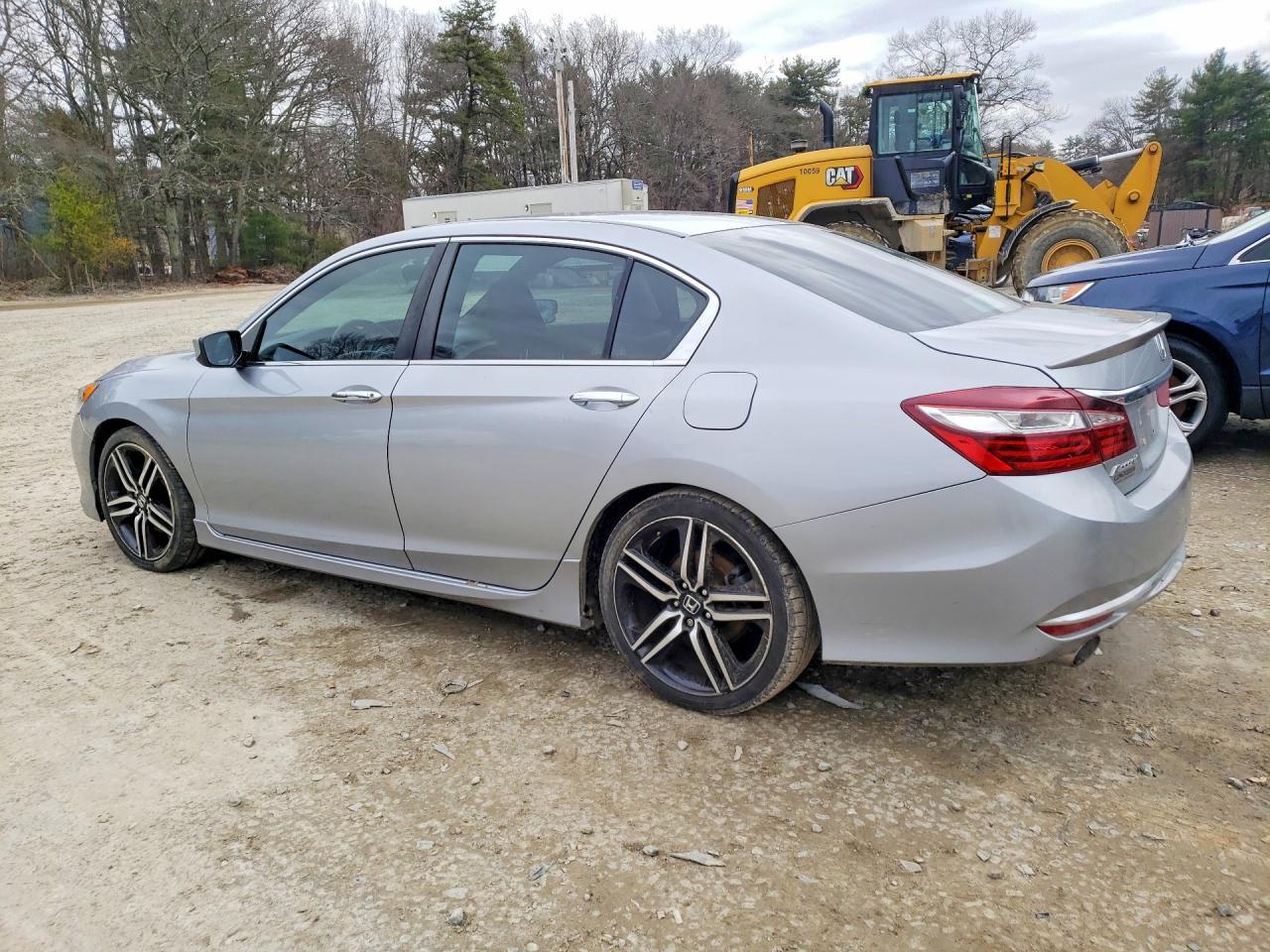 2016 HONDA ACCORD