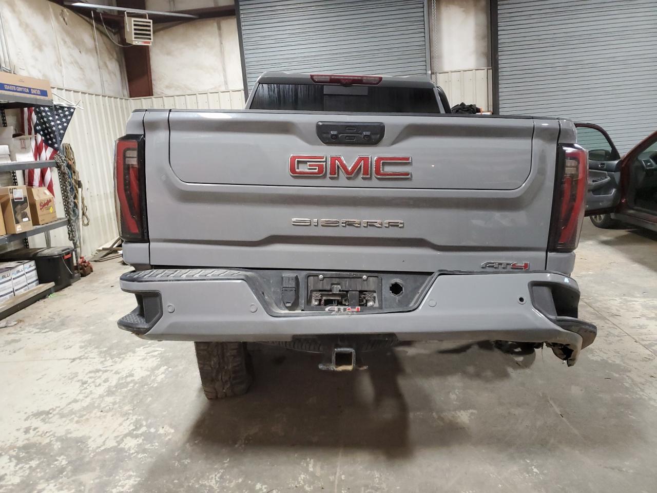 2024 GMC Sierra