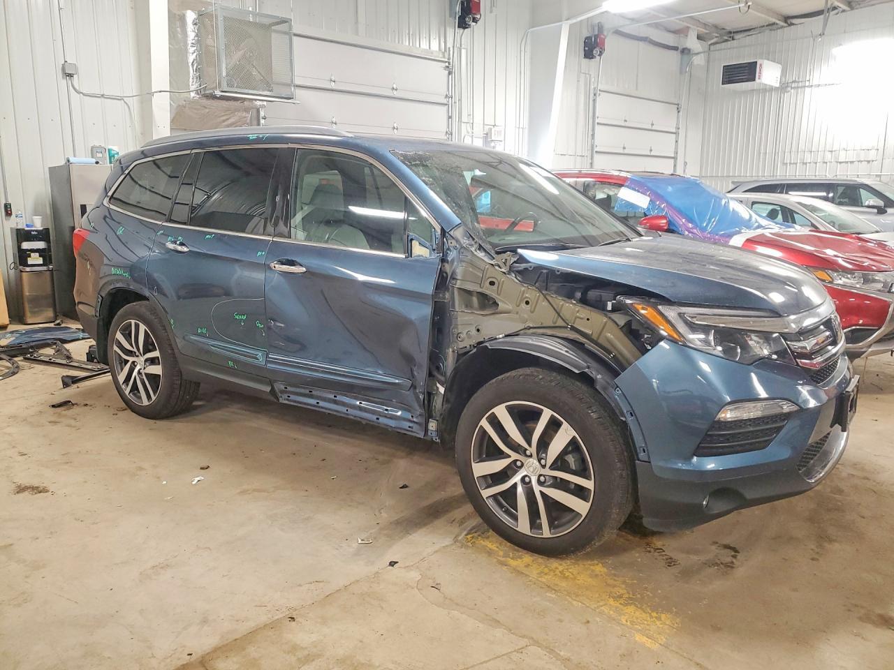 2017 HONDA PILOT