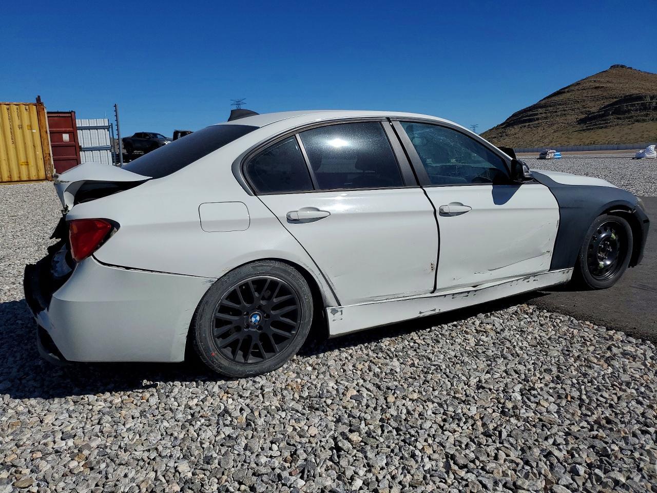 2013 BMW 3 SERIES