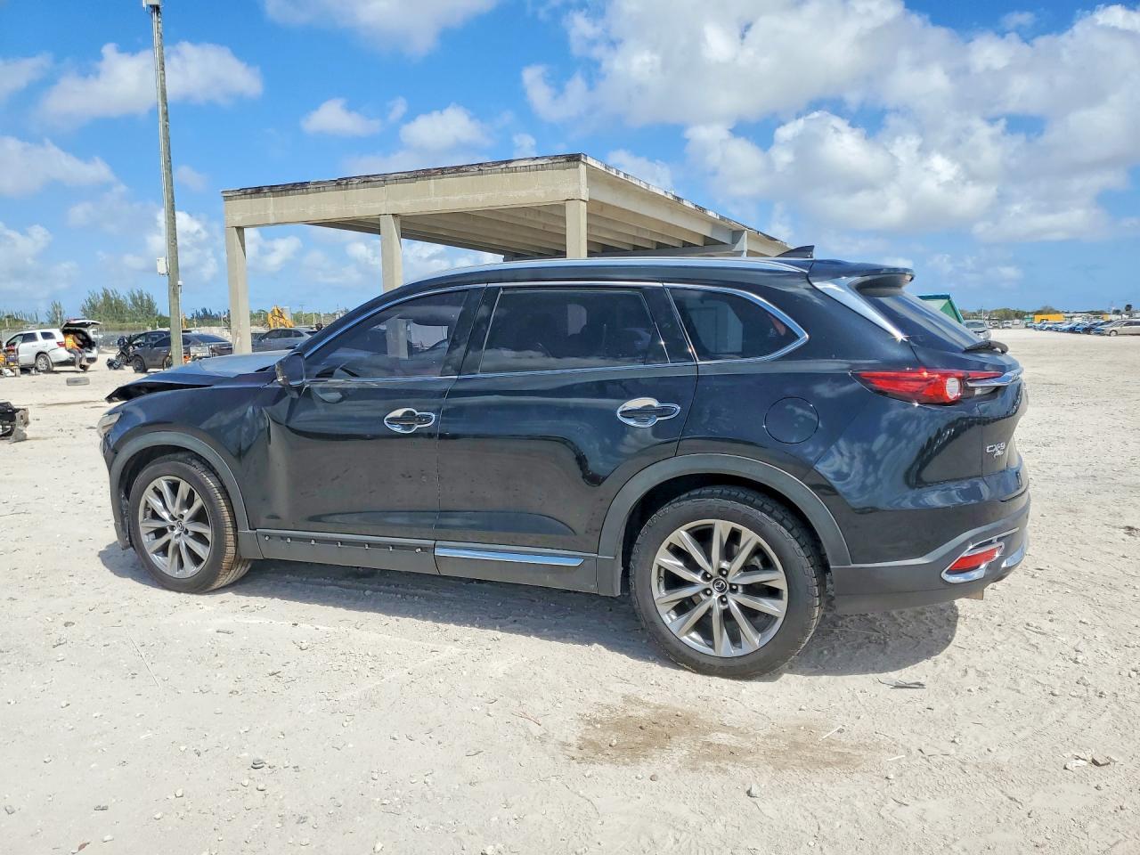 2018 MAZDA CX-9