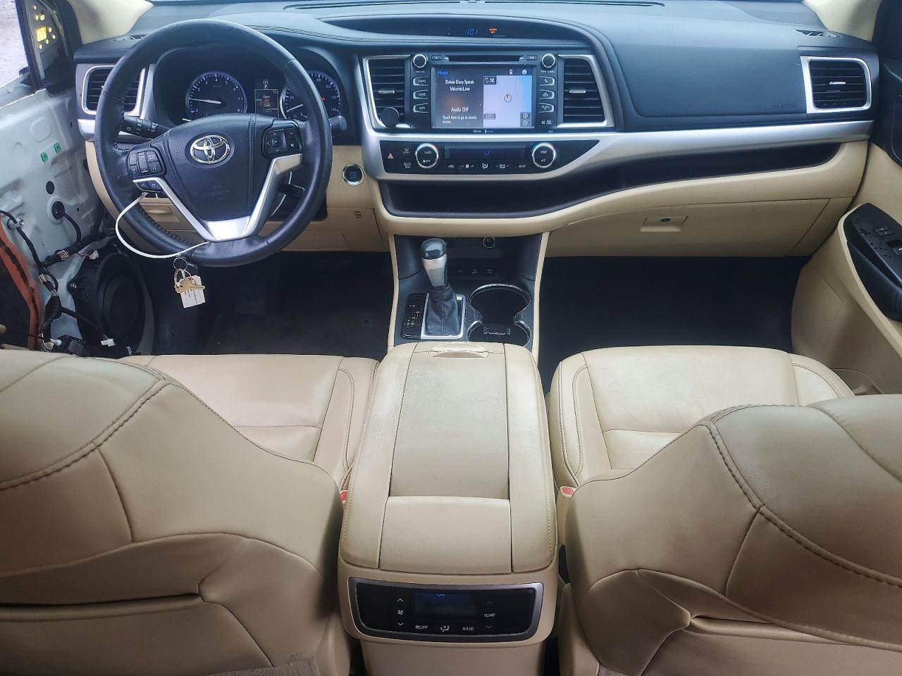 2015 TOYOTA HIGHLANDER
