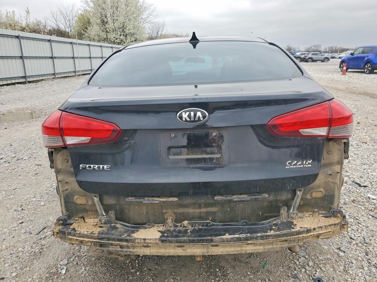 2017 KIA FORTE