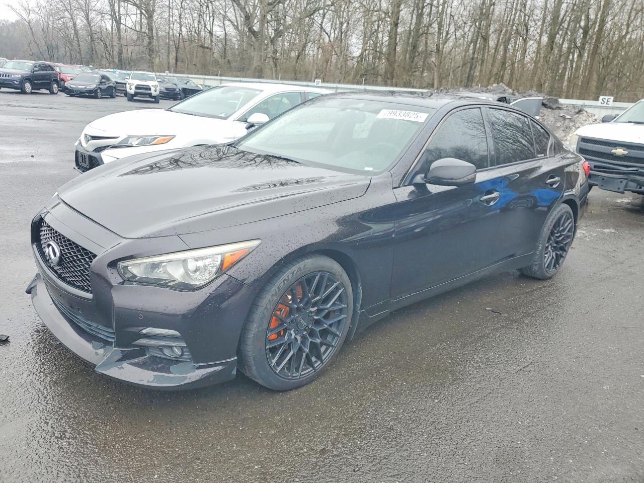 2016 INFINITI Q50