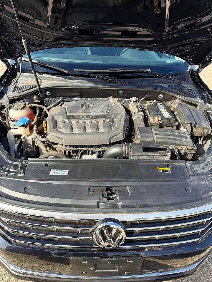 2018 VOLKSWAGEN Passat